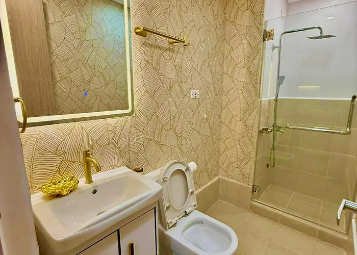 Golden Maison De Luxe *