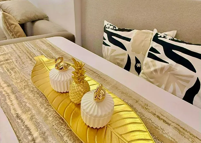 Golden Maison De Luxe *